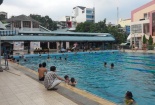 Nhiễm HIV vì...đi bơi